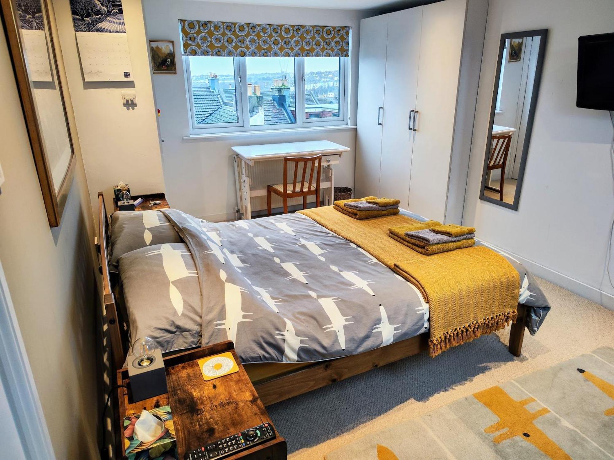 Large Light Loft Room - En Suite Brighton Eksteriør bilde